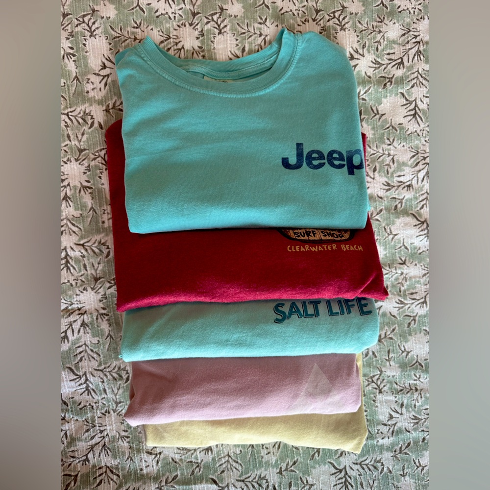 Men’s Small/Medium Tshirt Bundle